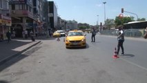Kadıköy'de emniyet kemeri takmamaktan ceza yiyen taksici: 