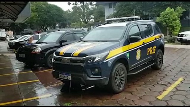 Jovem de 27 anos é detido pela PRF após se envolver em acidente na rodovia