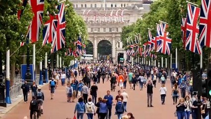People of Leeds: We hear your messages to the Queen as she celebrates 70 years on the throne