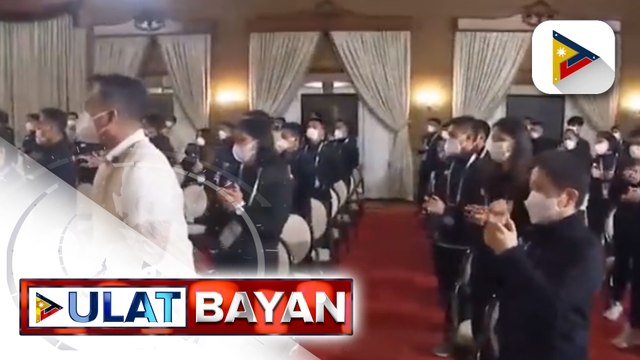 Pres. Duterte, pinuri ang mga atletang Pilipino na lumahok sa 31st SEA Games sa Hanoi, Vietnam