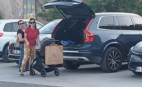 Özge Özpirinççi basın mensuplarına sitem etti