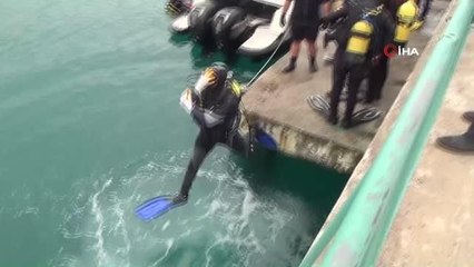 Sinop'ta denizden çuvallar dolusu çöp çıktı