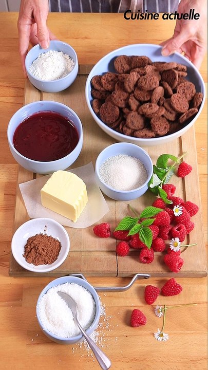 CUISINE ACTUELLE - Tarte crumble choco-coco à la framboise