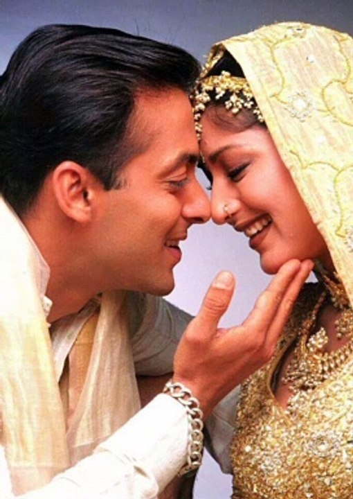 Tum Mere Asmaan Meri Zameen Bangae ❤❤ Salman Khan Sonali Bendre ❤❤ Romantic Song Status
