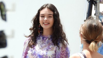 GALA VIDÉO - Deva Cassel : à 17 ans, la fille de Monica Bellucci quitte tout pour son petit ami