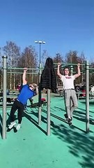 Hot Body Builder Workout Garden Prank SHMEKSSS FunnyVideo [УНИЗИЛ НА ПЛОЩАДКЕпранкреакциикомедия]