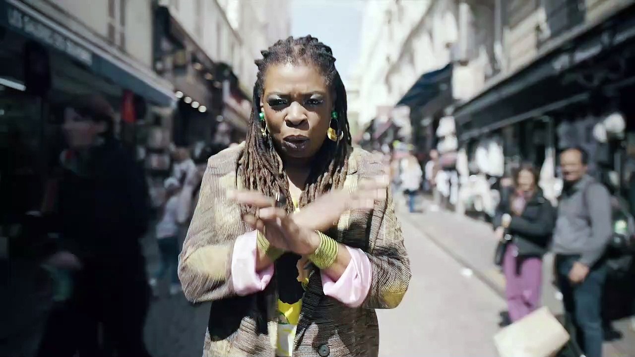 Découvrez le clip du titre "J'suis pas une sainte", le nouveau single du prochain album de Princess Erika qui sortira prochainement - Regardez