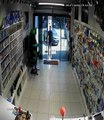 Câmeras de segurança flagram assalto a loja de eletrônicos em Igarapé