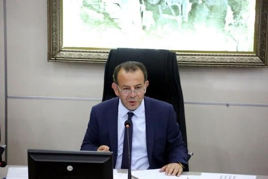 BOLU BELEDİYE BAŞKANI ÖZCAN'IN KADIN MECLİS ÜYESİNE SÖZLERİ PROTESTO EDİLDİ