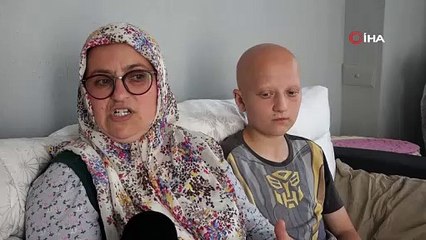 Saçlarını kestirmek için berbere götürülünce hayatı karardı