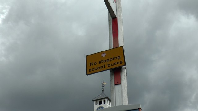 Tunbridge Wells residents' anger as school bus cancellations leave pupils stranded