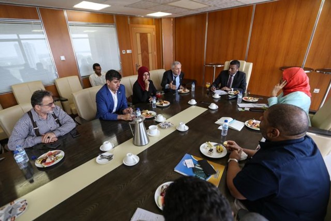 Türk ve Sudanlı iş insanları ikili ticaretin geliştirilmesini görüştü