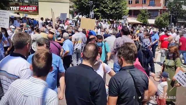 Ege adalarını silahlandıran Atina, Türk azınlığa baskı uyguluyor