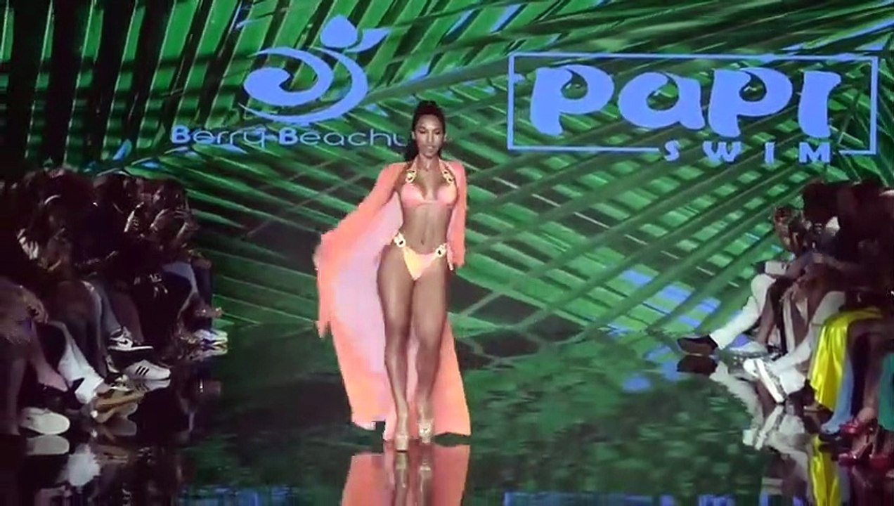 Hot Models on photoshoot and catwalk 2022