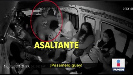 Pasajeros someten a asaltante de una combi en Naucalpan