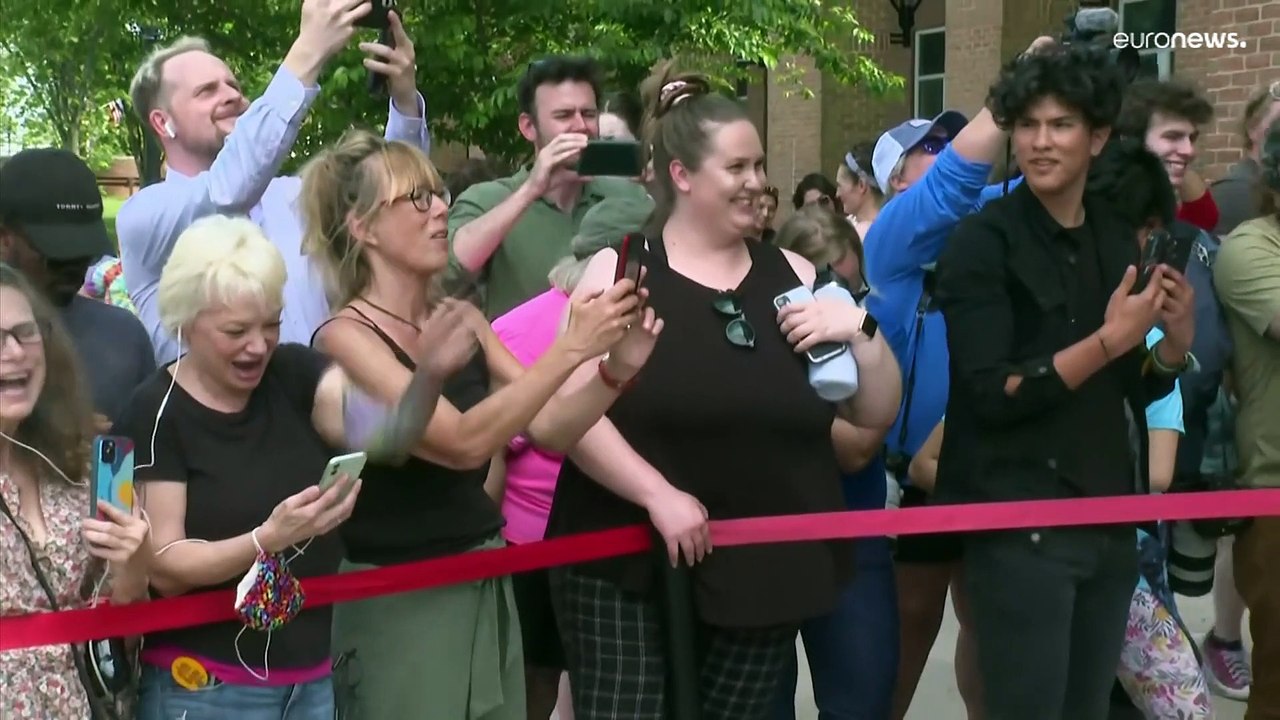 L'acteur américain Johnny Depp sort vainqueur de son procès en diffamation contre Amber Heard