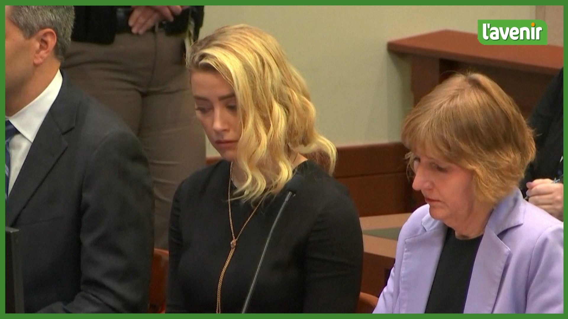 Johnny Depp gagne son procès contre Amber Heard