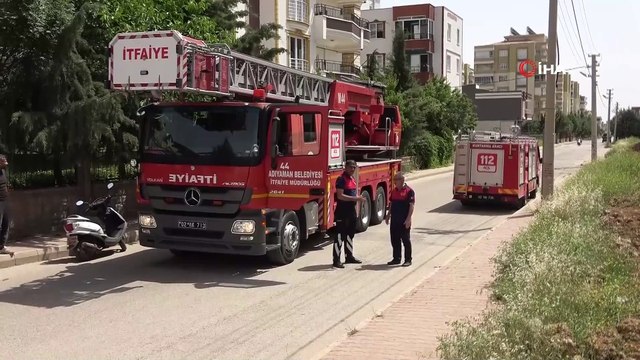 7’nci katta ölüm kalım savaşı! Asansör çöktü, işçi havada asılı kaldı