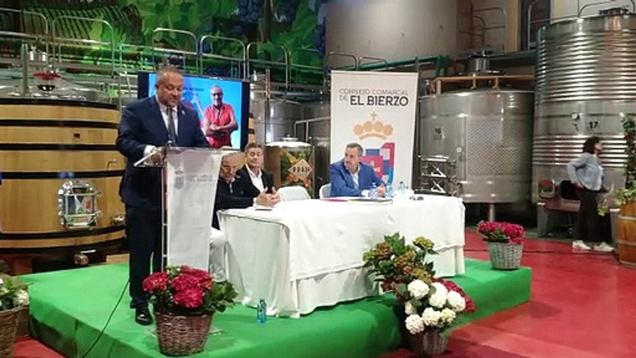 José Luis Prada, Hijo predilecto del Bierzo