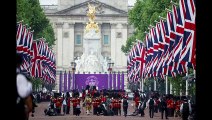 Arrests made after Queen Elizabeth's military parade interrupted