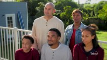 'Family Reboot' - Trailer oficial en inglés - Disney Plus
