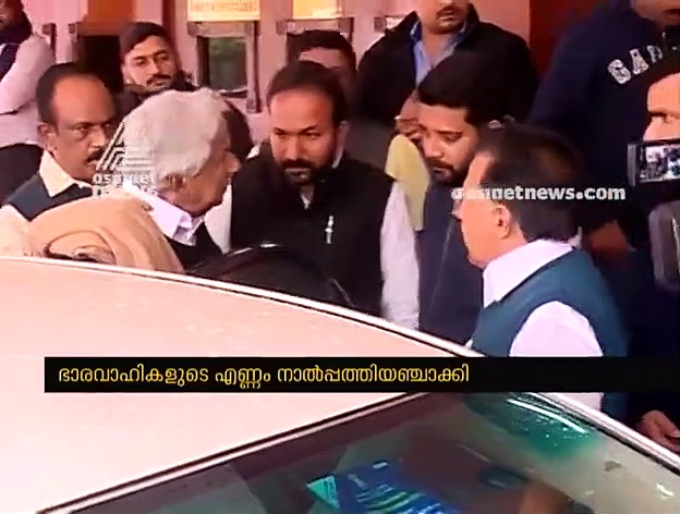 Rs. 80,000 Crore Development Package of Central Government To Help Set up IIT, IIM, AIIMS in Jammu & Kashmir: Sanjay Dhotre