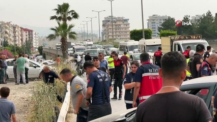 İntihar girişiminde zincirleme kaza! Araçlar birbirine girdi, yaralılar var