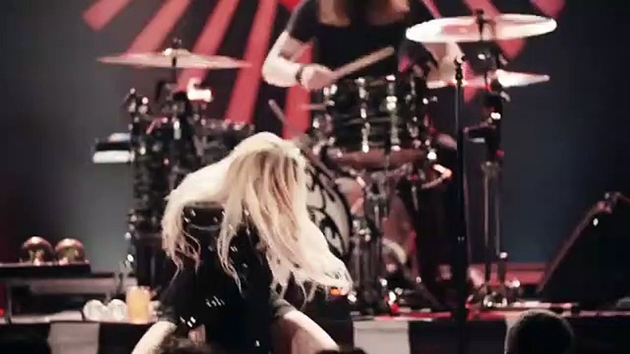 BLUES PILLS - Lady In Gold - Live In Paris (OFFICIAL LIVE VIDEO)