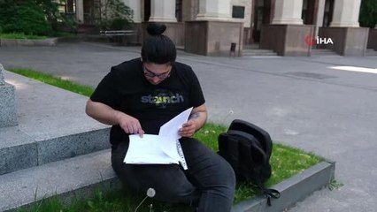 Ukrayna'da üniversite okuyan Türk öğrencilerin evrak çilesi