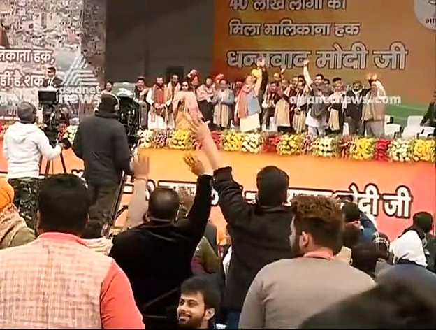 മോദി കിതയ്ക്കുന്നത് കുതിയ്ക്കാനോ ? | കവർ സ്റ്റോറി