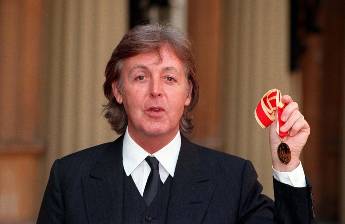 Sir Paul McCartney says Queen was a ‘babe’