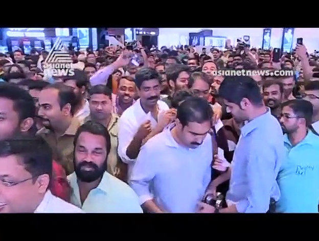 ഇനി കാശ് മുടക്കാതെ പടം കാണാം  | Gulf Roundup