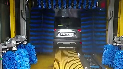 ഇപ്പോള്‍ കൊച്ചിയിലും ടണല്‍ ഡ്രൈവ് കാര്‍ വാഷ് സ്മാര്‍ട്ട്‌ ഡ്രൈവ്