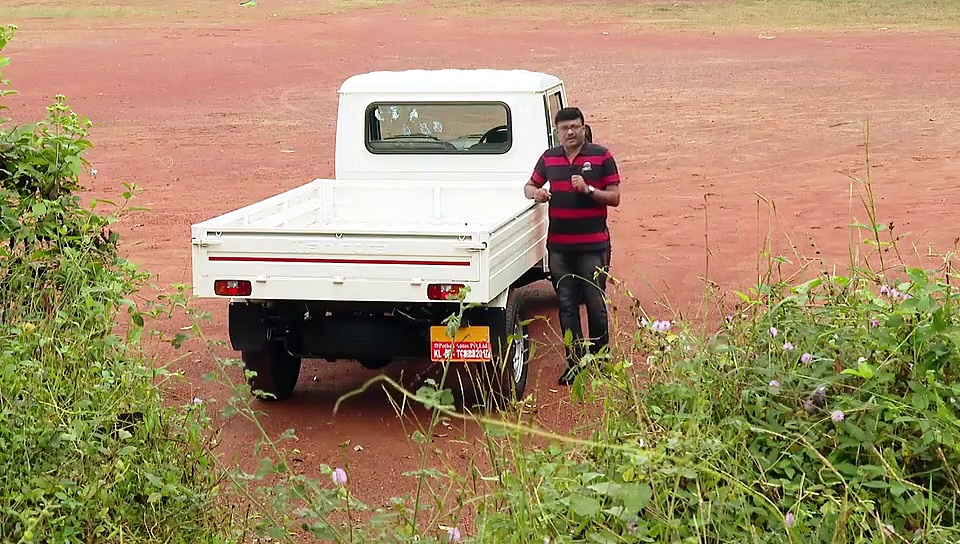 കേരളത്തിന് ഏറ്റവും അനുയോജിച്ച പിക് അപ് ട്രക്കുമായി മഹീന്ദ്ര എത്തുന്നു