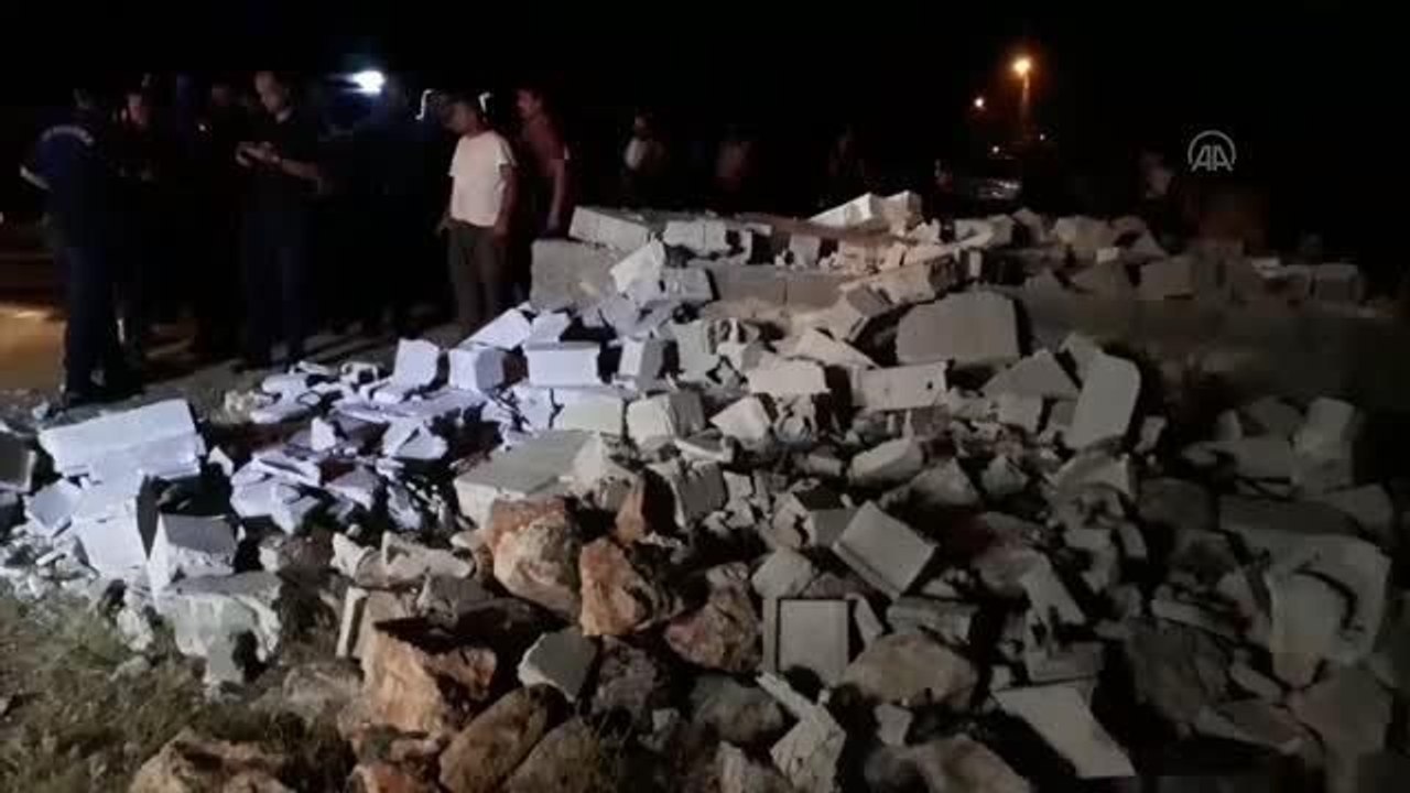 GAZİANTEP - İnşaat halindeki binanın duvarının çökmesi sonucu 2 çocuk hayatını kaybetti