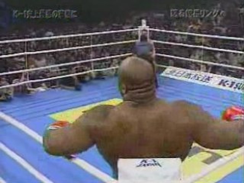 K1 Vs Pride - Bob Sapp Vs Tsuyoshi Nakasako - Ca dégénère