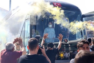 İYİ Parti Genel Başkanı Akşener, Burdur'da ziyaretlerde bulundu