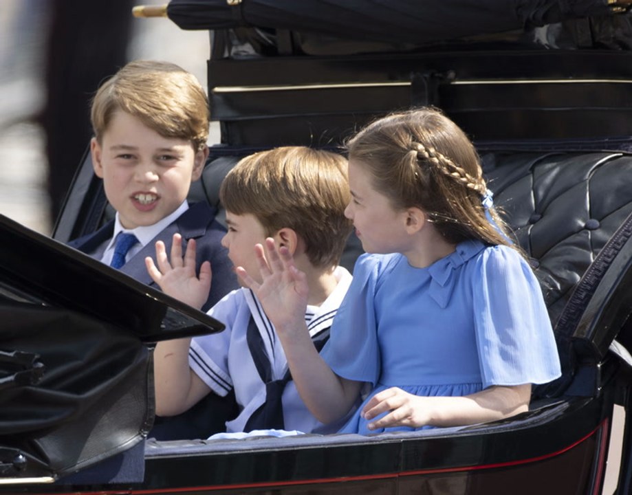 Royal-Fans flippen aus: George, Charlotte & Louis stehlen allen die Show