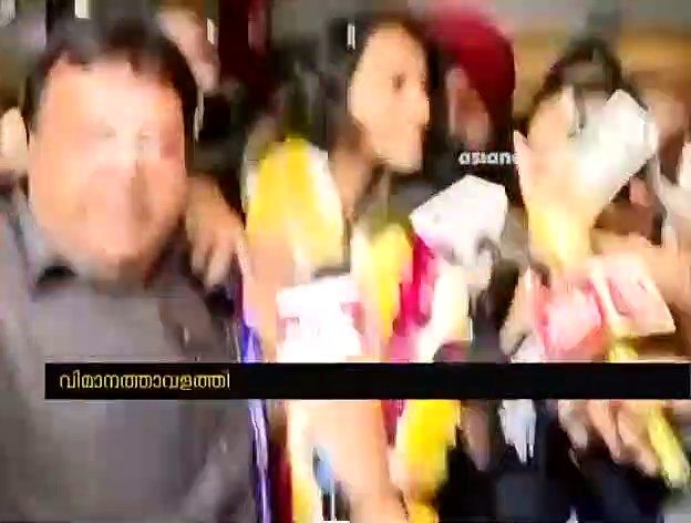 ലോകചാമ്പ്യന് ദില്ലിയില്‍ വരവേല്‍പ്പ്; നന്ദിയറിയിച്ച് സിന്ധു