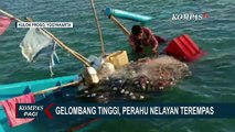 Perahu Nelayan Terempas Ombak di Pantai Bugel Kulon Progo