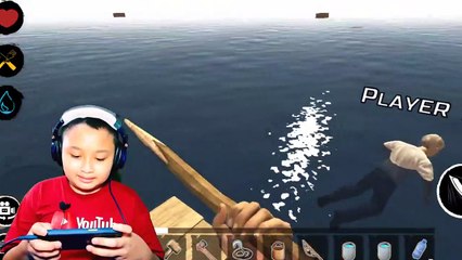 Survival On Raft Gameplay