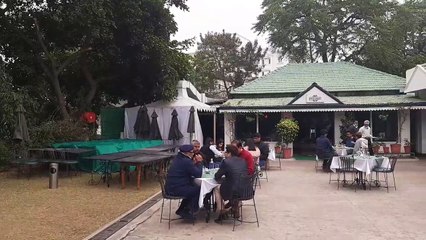 Restaurants and hotels: सर्विस चार्ज को लेकर सरकार और होटल इंडस्ट्री में तकरार