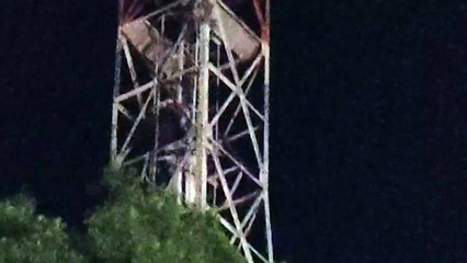 नौ माह में दूसरी बार टावर पर चढ़ा भाजपा तहसील अध्यक्ष