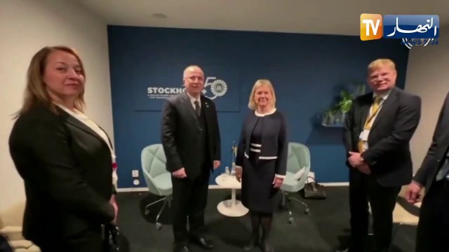 الوزير الأول أيمن بن عبد الرحمان يتحادث مع نظيرته السويدية ماغدالينا أندرسون