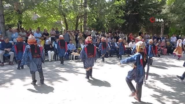 Hayalinden vazgeçmedi, 69 yaşında okuma yazma öğrendi