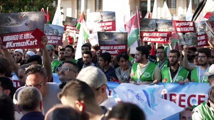 Mavi Marmara’nın 12. yıldönümünde binler yürüdü