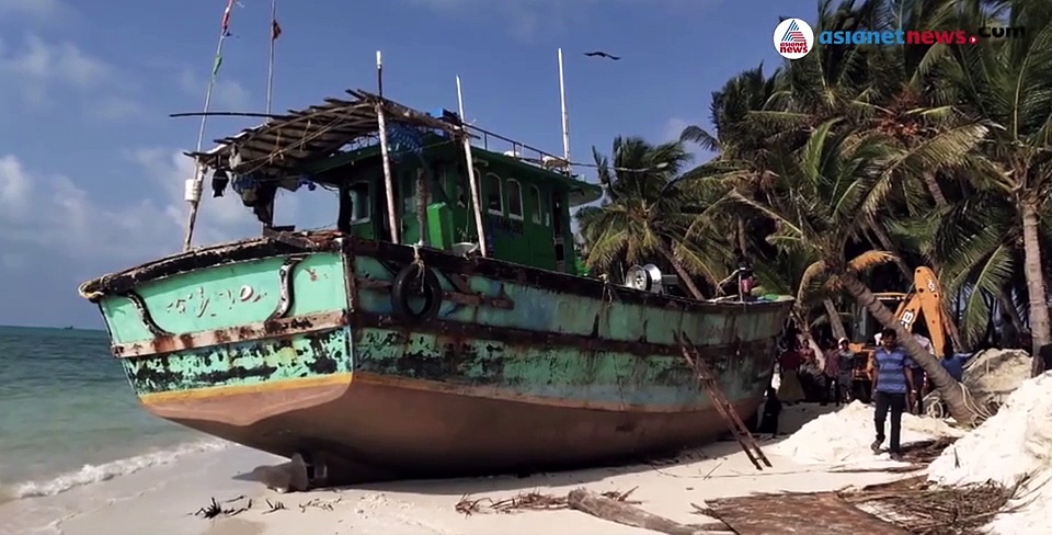 മഹ ചുഴലിക്കാറ്റിൽ അത്ഭുതമാതയ്ക്ക് സംഭവിച്ചതെന്ത് ?