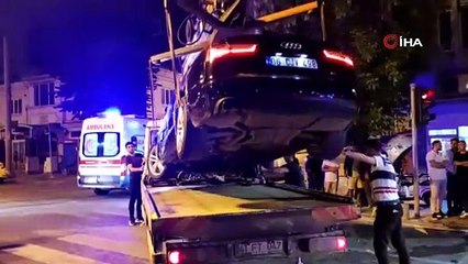 Kaza yapıp takla attığı lüks otomobilinin camından çıkıp kaçtı