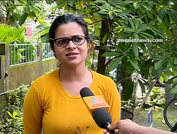 'നന്മ മരം' അസഭ്യവർഷ മരമായി മാറുമ്പോൾ...