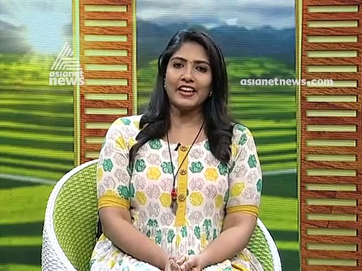 ഇടുക്കിയുടെ മണ്ണിൽ നിന്നെത്തി 'എ' ഗ്രേഡുമായി മടങ്ങുന്ന രണ്ടു പെൺകുട്ടികൾ!